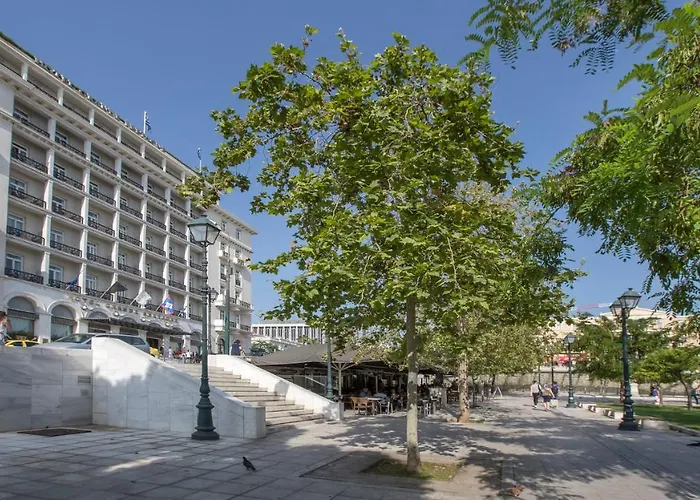 Ermou Stylish Suites By Ghh